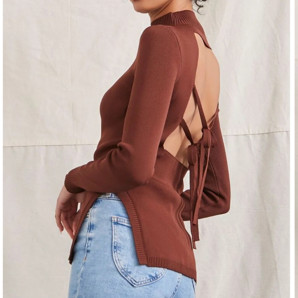 🛑SOLD- Forever21 mock neck brown cutout back long sleeve sweater size small NWT